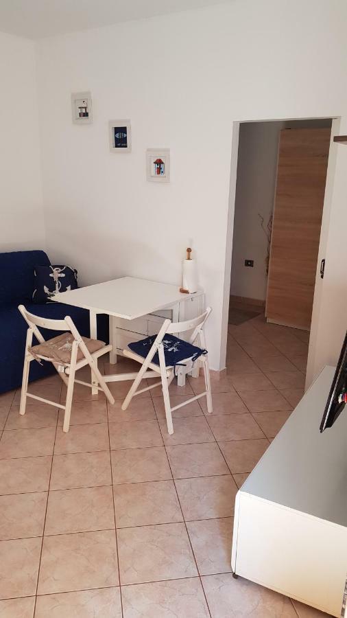 Apartment Izola Sukalo מראה חיצוני תמונה